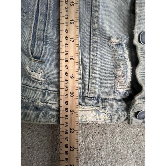 John John Denim Jacket Light Wash Small Distressed Made In Heaven - Picture 9 of 11